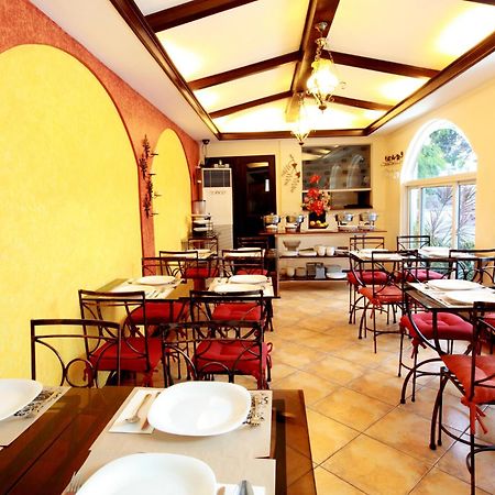 The Suites At Calle Nueva Bacolod Exterior photo